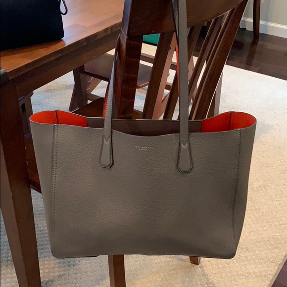 tory burch phoebe tote